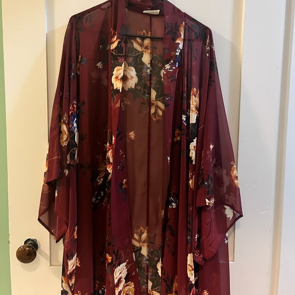 1.4.3. Story by Line Up Accessories - Full length kimono